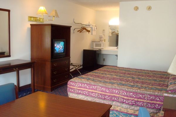 PARAGON INN HILLSBORO (Hillsboro)